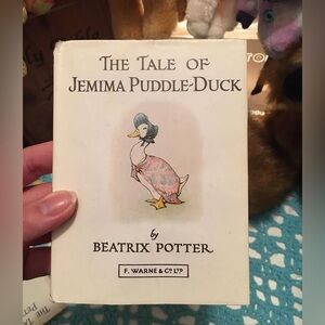 1980s The Tale of J E M I M A Puddle Duck book
